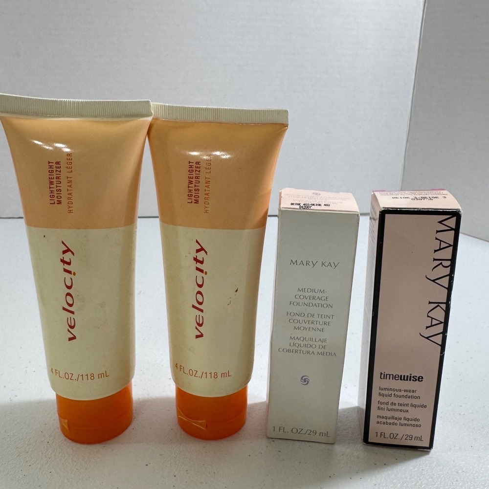 Velocity Lightweight Hydrator Moisturizer 4 FLOZ & Mary Kay Timewise‎ Foundation